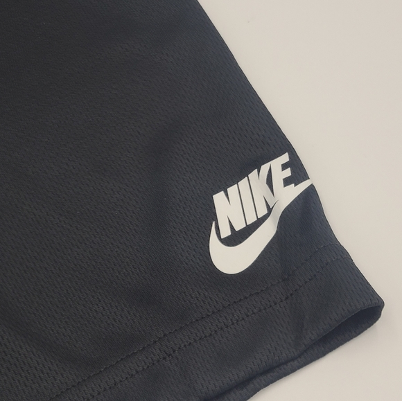 NEW Nike boys' summer outfit size 6 - Picture 5 of 7